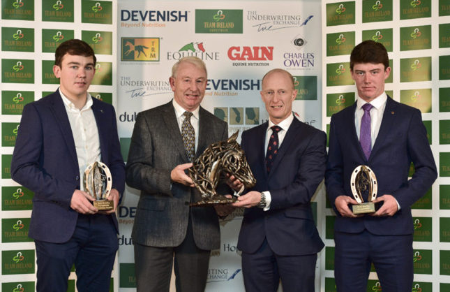 Read more about the article Irish Equestrian stars honoured at medal reception | TRM official supplement provider Team Ireland Equestrian