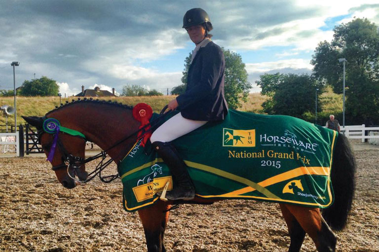 Read more about the article Thomas O’Brien and Amaretto record another win in the TRM National Grand Prix at Ballinasloe