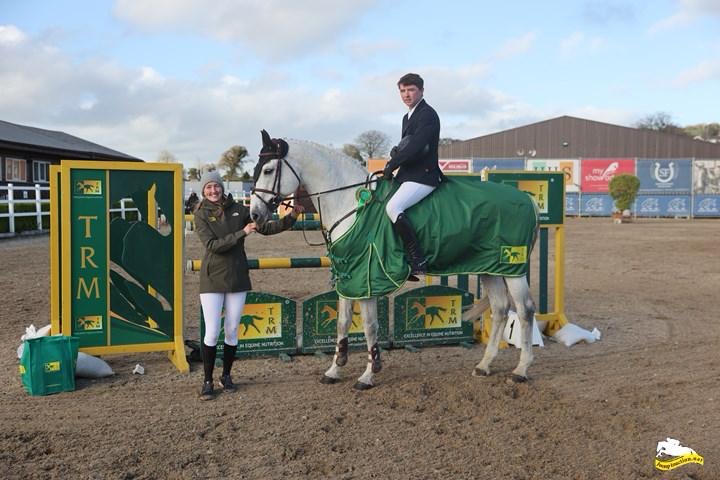 Read more about the article Jason Foley & Chedington Fixit win the TRM®️ | SJC at Barnadown Equestrian Centre.
